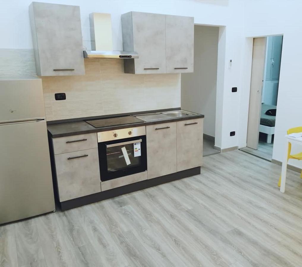 Appartamento Nuovo A 1 Minuto Dal Porto 리보르노 외부 사진